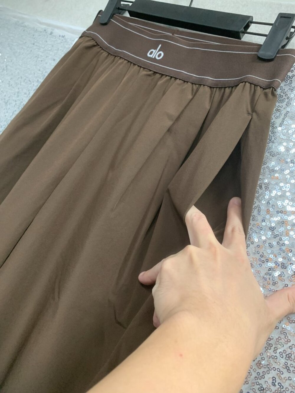 Brand New Espresso ALO Yoga Suit Up Pants🍩Regular Fit Women's 30" Inseam - Picture 4 of 11